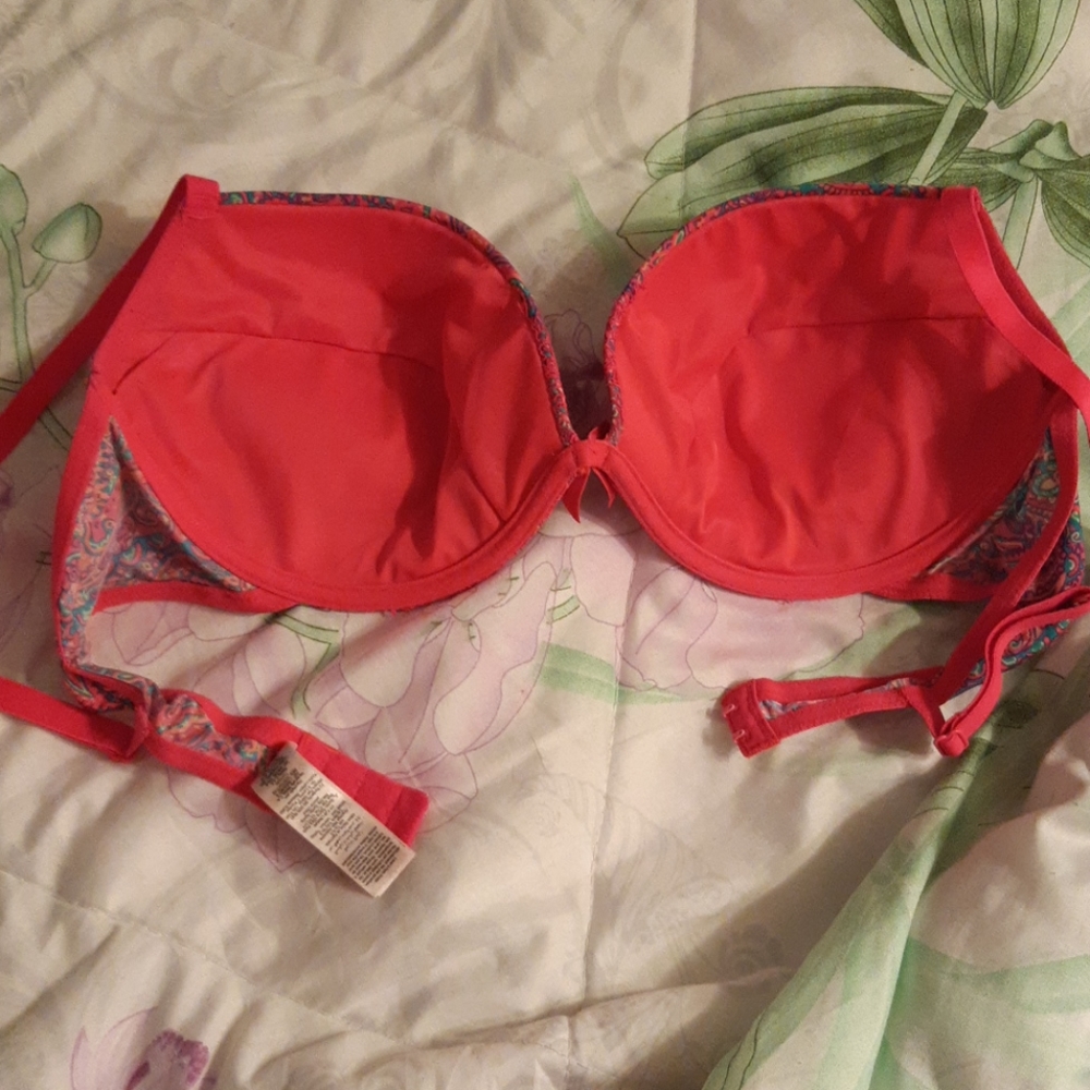 bra - Picture 3 of 3